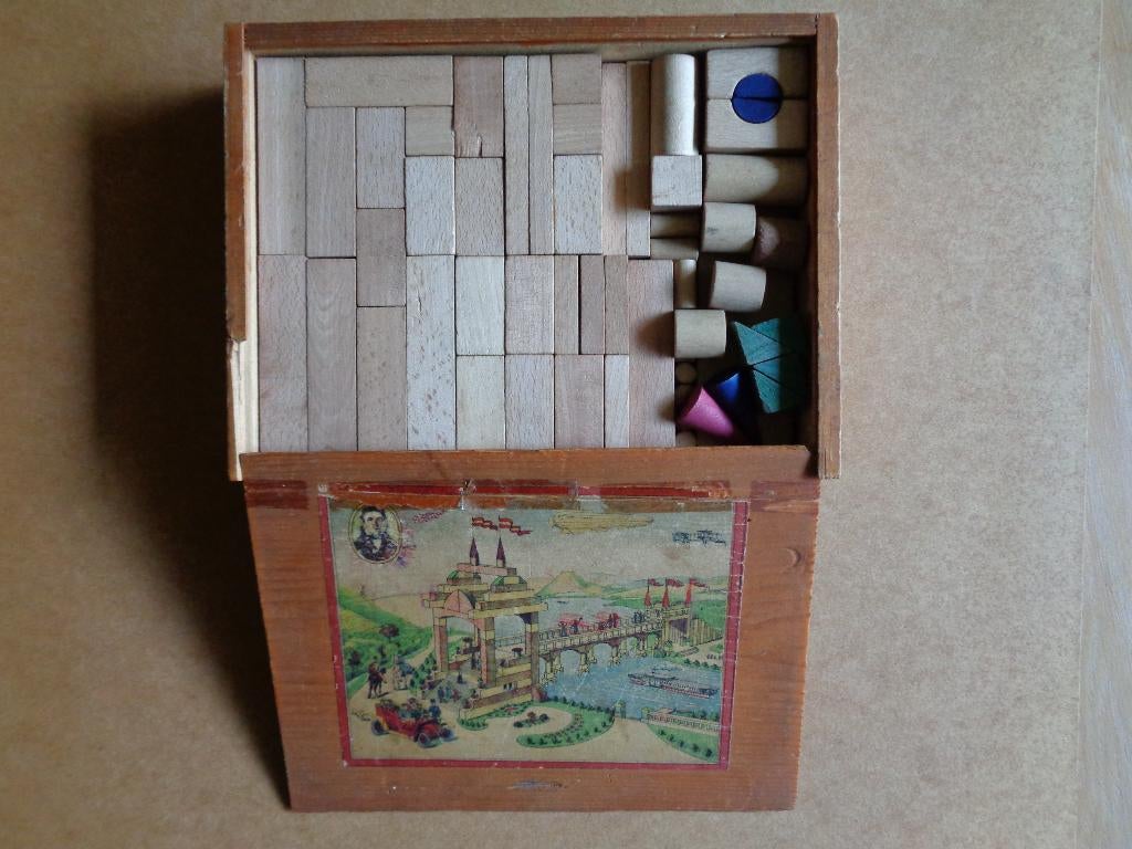 Houten blokkendoos uit de jaren 1920, Antiek en Kunst, Antiek | Speelgoed, Ophalen of Verzenden