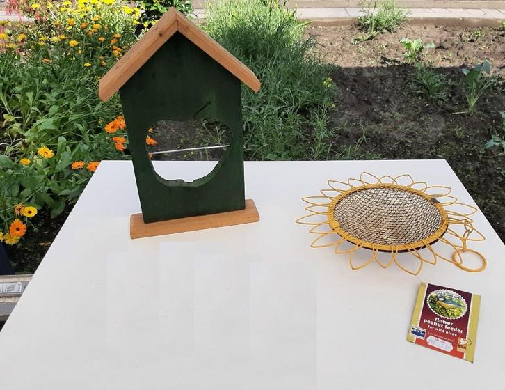 Leuk Appelvoederhuisje en Zonnebloem Voedernet voor Vogels, Tuin en Terras, Vogelhuisjes en Vogelbaden, Nieuw, Ophalen