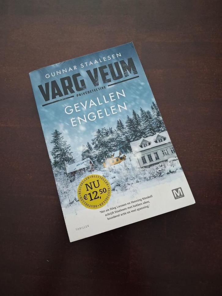 Gunnar Staalessen - gevallen engelen (Varg Veum), Boeken, Thrillers, Zo goed als nieuw, Nederland, Ophalen of Verzenden