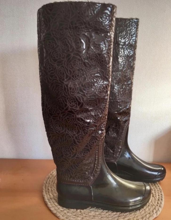 Elegante donkerbruine Stephan laarzen- maat 40, Kleding | Dames, Schoenen, Zo goed als nieuw, Hoge laarzen, Bruin, Ophalen of Verzenden