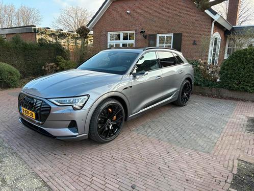 Audi e-tron 55 Quattro 360pk 2019 Grijs, Auto's, Audi, Bedrijf, Elektrisch, SUV of Terreinwagen, Automaat, Geïmporteerd, Zilver of Grijs