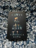 Carve The Mark - Veronica Roth YA, Gelezen, Ophalen of Verzenden
