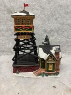 Lemax (31) EAGLE'S NEST FIRE LOOKOUT- retired, L, Zo goed als nieuw, L, L