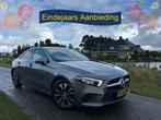 Mercedes-Benz A-Klasse 200 Business Solution Zwarte Hemel/ L, 65 €/maand, Gebruikt, 4 cilinders, Leder en Stof