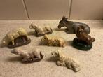 Kerststal figuren: schapen, ezel en hond, Antiek en Kunst, Ophalen of Verzenden