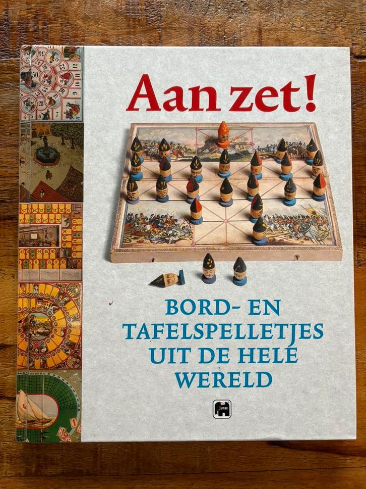 Aan zet! Bord- en tafelspelletjes uit de hele wereld, Boeken, Hobby en Vrije tijd, Zo goed als nieuw, Overige onderwerpen, Ophalen of Verzenden