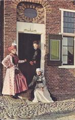 Hindeloopen klederdracht gelopen ansichtkaart ( b270), Ophalen of Verzenden, Gelopen, Zeeland