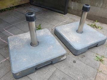 verrijdbare parasolvoet 40kg twee stuks beschikbaar voor biedingen
