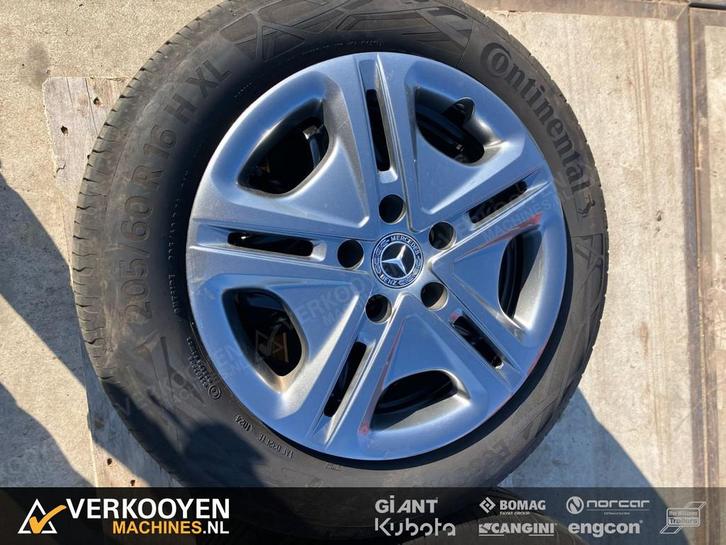 2024 Continental Eco Contact6 205/60 R16 96H Mercedes Citan, Auto-onderdelen, Banden en Velgen, Gebruikt