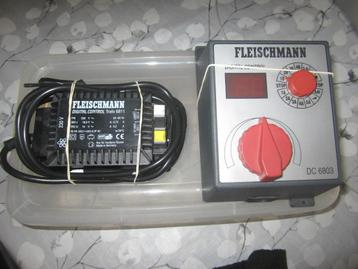 fleischmann trafo 6811 en digitale besturing DC6803  beschikbaar voor biedingen