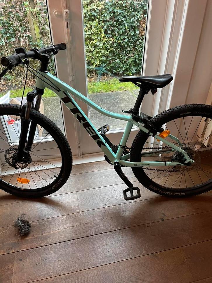 2X Trek Marlin 4 mountainbike 27,5 Inch, Fietsen en Brommers, Fietsen | Mountainbikes en ATB, Zo goed als nieuw, Trek, Minder dan 45 cm