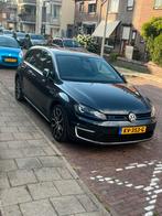 Volkswagen Golf gte, leer, stoelverwarming.1 jaar apk, Auto's, Volkswagen, Zwart, 4 cilinders, Zwart, 1395 cc