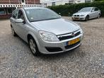 Opel Astra 1.4 Edition 5 Drs, Airco, Stof, Gebruikt, Zwart, 4 cilinders