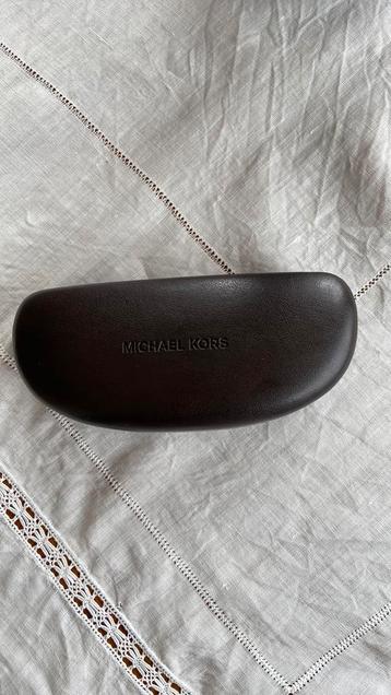 Zonnebril etui michael kors bruin nieuw beschikbaar voor biedingen