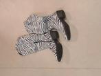 Mooie zebra schoenen, Ophalen of Verzenden, Zo goed als nieuw, Zwart, Sneakers of Gympen