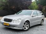 Mercedes-Benz E-klasse Combi 240 Avantgarde/Automaat/LPG-G3/, Auto's, Mercedes-Benz, Automaat, Gebruikt, 2597 cc, Leder en Stof