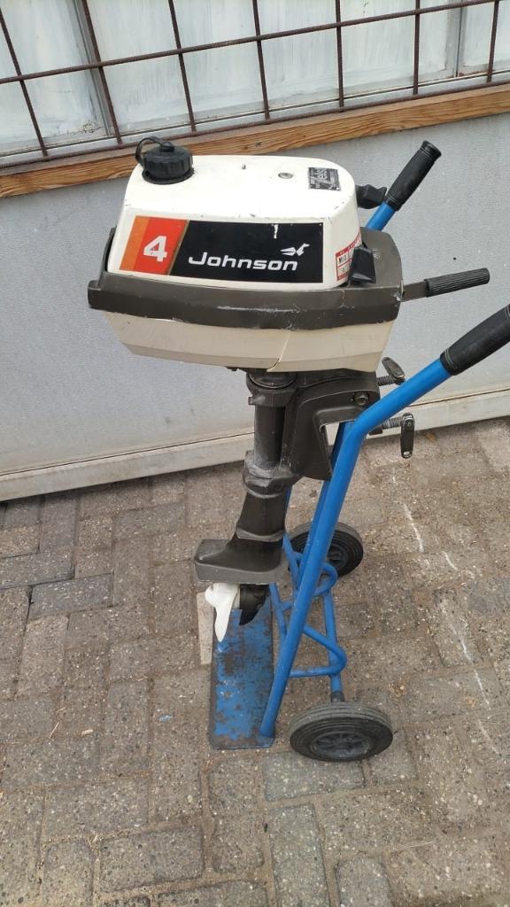 Johnson 4pk en Volvo penta 3.9pk, Watersport en Boten, Accessoires en Onderhoud, Gebruikt, Motor en Techniek, Ophalen