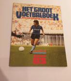 Voetbal international Het Groot Voetbal Boek 83, Boeken, Sportboeken, Gelezen, Balsport, Ophalen of Verzenden