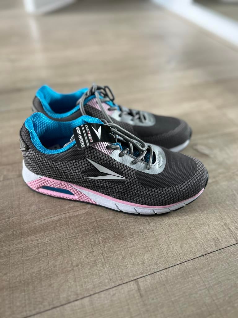 Sportschoenen, nieuw, maat 36, Ophalen, Zo goed als nieuw