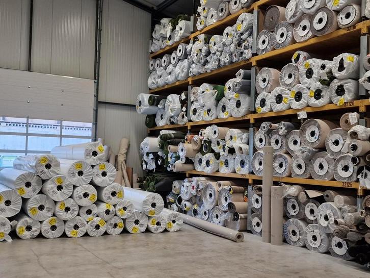 Tapijt voor scherpe prijzen/partijhandel/staphorst/voorradig, Huis en Inrichting, Stoffering | Vloerbedekking, Ophalen of Verzenden