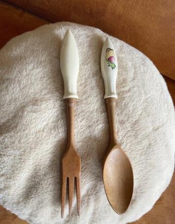Vintage Slabestek met Porseleinen Handvat beschikbaar voor biedingen