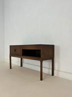 Klein vintage dressoir van Kai Kristiansen – jaren 60/70, Huis en Inrichting, Zo goed als nieuw, 25 tot 50 cm, Dorpstraat 63 Maasbree
