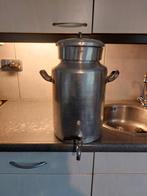 Aluminium waterkannen  met kraantje, Ophalen