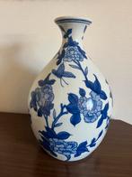Riverdale Vaas Blauw Wit - Zo Goed Als Nieuw, Ophalen, Blauw, Aardewerk of Porselein, Zo goed als nieuw