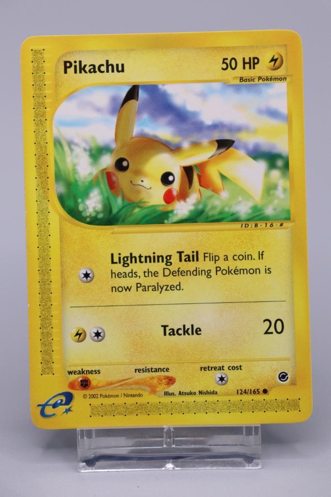 Pikachu 50 HP, nr. 124/165, Atsuko Nishida | in nieuwstaat, Hobby en Vrije tijd, Verzamelkaartspellen | Pokémon, Zo goed als nieuw