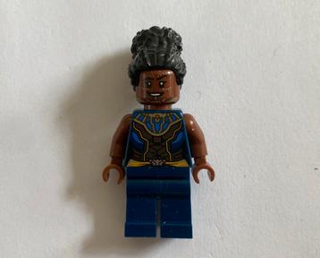 Lego Shuri Marvel superhelden superherders superheroes beschikbaar voor biedingen