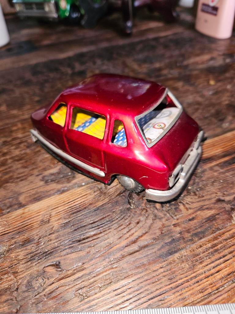 Blikken auto. Soort Isetta. China., Ophalen of Verzenden, Nieuw