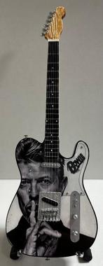 David Bowie miniatuur gitaar 25cm hout mini guitar decoratie, Verzamelen, Info@deconoord.nl, Deco Noord, Nieuw, Ophalen of Verzenden