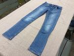 Spijkerbroek Levi’s maat 170, Broek, Ophalen of Verzenden, Zo goed als nieuw, Levi's