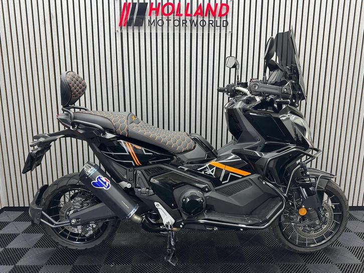 Honda X-ADV 750 zwart oranje Termignoni editie X ADV XADV, Motoren, Motoren | Honda, Bedrijf, meer dan 35 kW, 2 cilinders, Ophalen