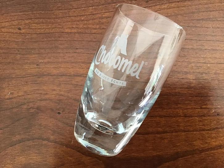 5 chocomel glazen/de echte chocomel voor koude chocolademelk, Verzamelen, Glas en Borrelglaasjes, Zo goed als nieuw, Overige typen