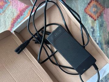 Go Solid AC/DC Charger || Accufiets beschikbaar voor biedingen