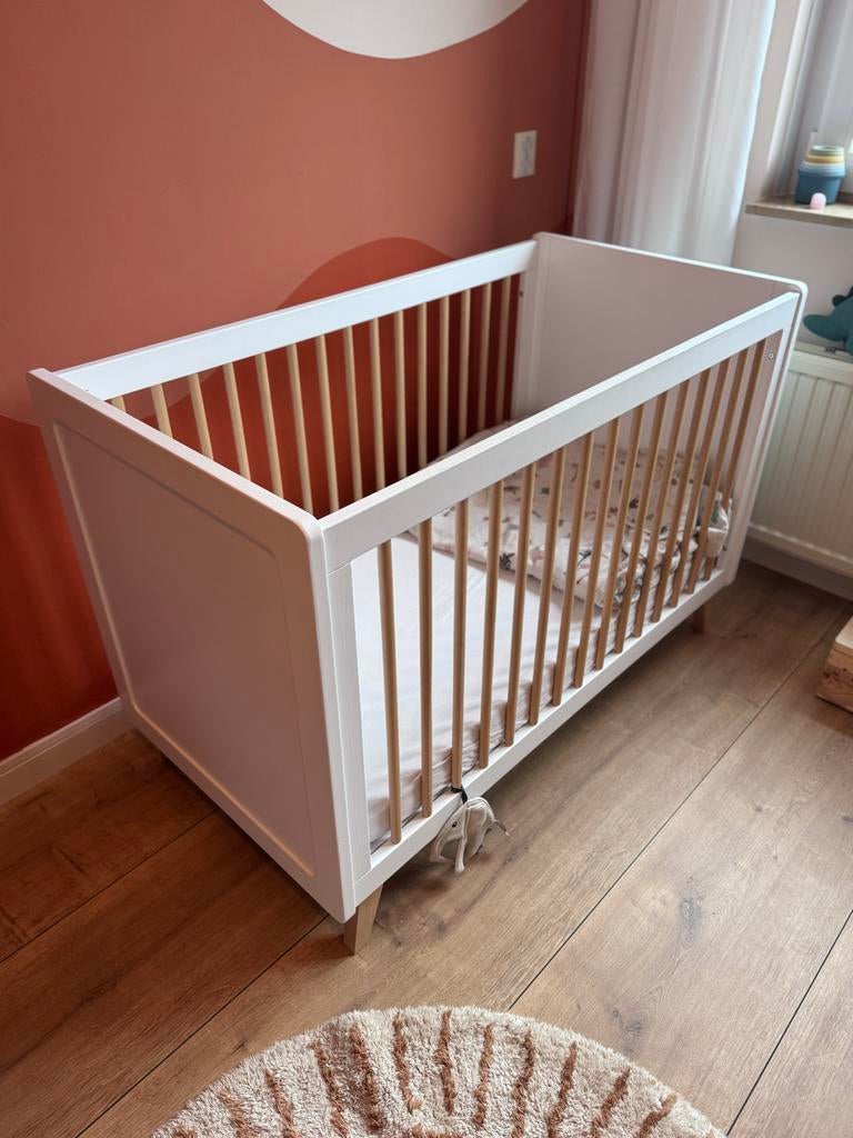 Vintage Ledikant Maisons du Monde + Aerosleep Matras, Kinderen en Baby's, Ophalen, Zo goed als nieuw, Ledikant