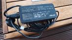 Asus ac adapter voor laptops, Computers en Software, Ophalen of Verzenden, Zo goed als nieuw, ASUS
