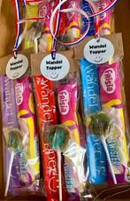 09. Avondvierdaagse Klaparmbandje Spek Lolly, Ophalen of Verzenden, Nieuw, Feestartikel, Verjaardag