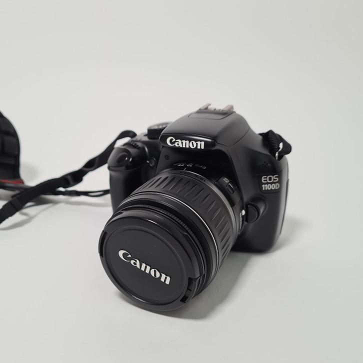 Canon EOS 1100D Fotocamera met Kitlens, Audio, Tv en Foto, Videocamera's Digitaal, Gebruikt, Canon, Ophalen of Verzenden