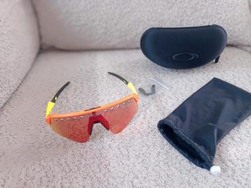 Oakley sutro lite met prizm trail torch sweep vented lens beschikbaar voor biedingen