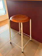 Vintage Kruk / Barkruk - 65 cm Hoog, Gebruikt, Met voetsteun, 60 tot 90 cm, Ophalen of Verzenden