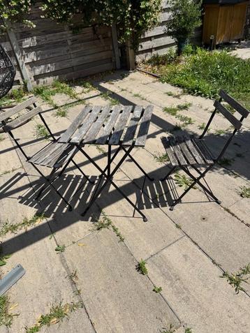 Tuinset, tafel + 2 stoelen beschikbaar voor biedingen