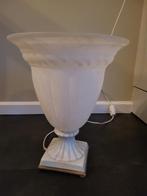Elegante Tafellamp in Urn-vorm, Ophalen, Klassiek, Minder dan 50 cm, Glas