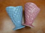 Twee ijscoupes roze en blauw aardewerk, Overige typen, Ophalen of Verzenden, Zo goed als nieuw, Overige stijlen