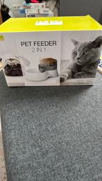 EBI Pet feeder kat en kleine honden, Ophalen of Verzenden, Zo goed als nieuw