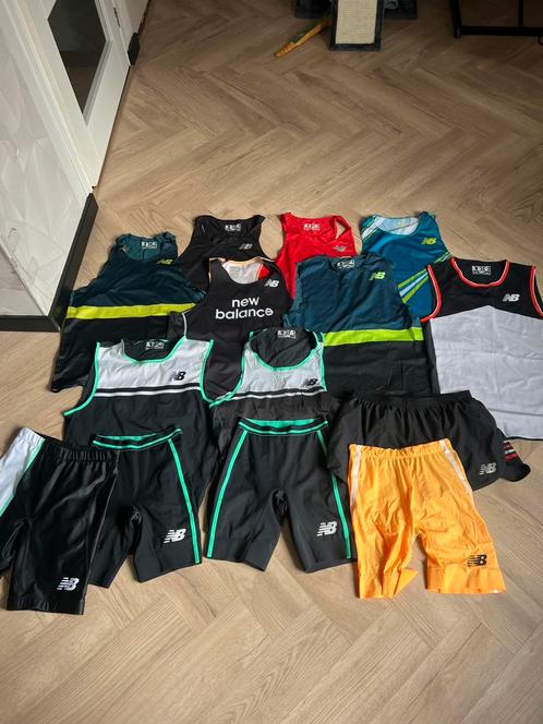 New Balance gesponsorde wedstrijd/trainingkleding maat M, Sport en Fitness, Loopsport en Atletiek, Gebruikt, Kleding, Hardlopen