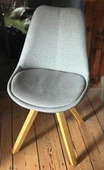 Grijze kuipstoelen, Ophalen of Verzenden, Zo goed als nieuw, Vier, Stof