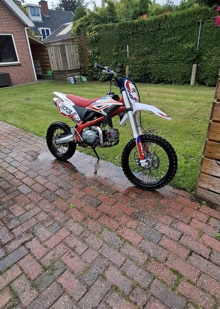 Pitbike 125cc, Fietsen en Brommers, Minibikes, Midibikes en Pitbikes, Zo goed als nieuw, Ophalen of Verzenden