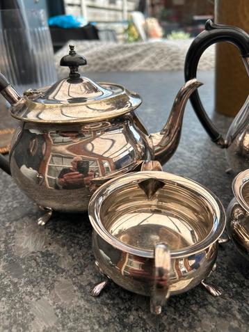 Engel Zilver Theeservies 4-delig beschikbaar voor biedingen